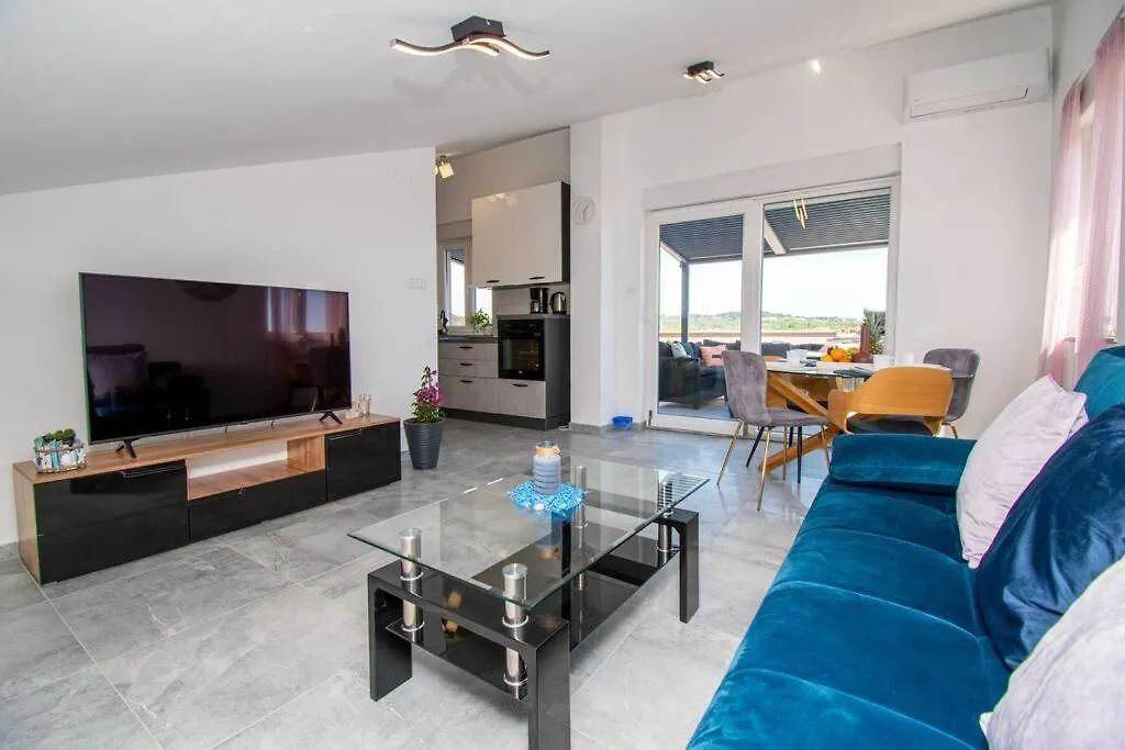 Apartments Megy Mit Meerblick In Medulin,Istrien  Medulin