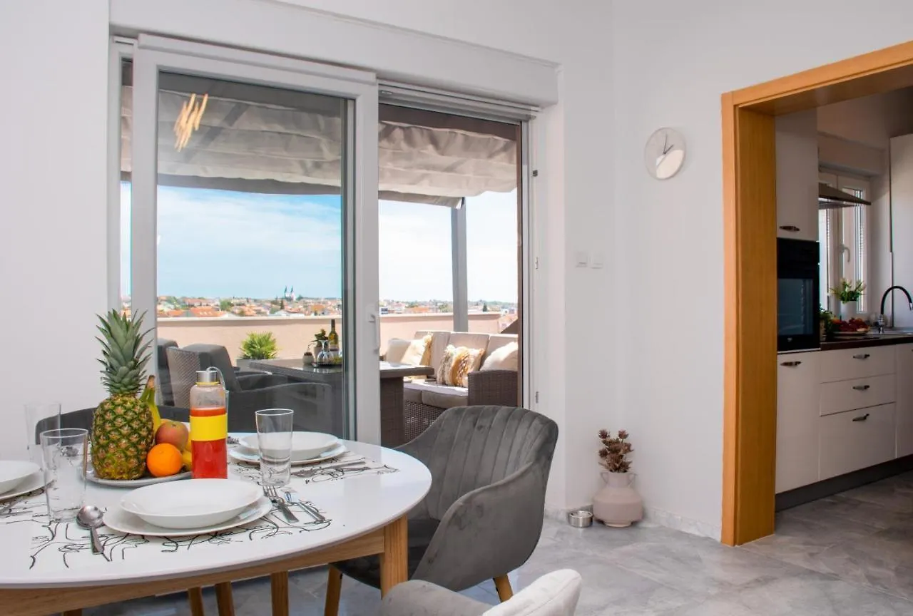 Apartments Megy Mit Meerblick In Medulin,Istrien